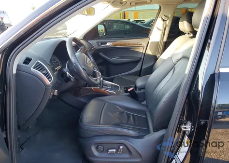 2014 Audi Q5 Premium из США, поврежденный, VIN WA1CFAFP1EA066901